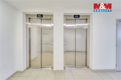 Pronájem bytu 3kk, 85 m² 22