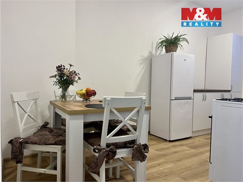 Prodej bytu 1+1, 37 m² 6