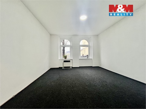 Prodej bytu 1+1, 37 m² - 4