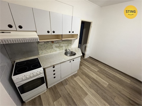 Prodej bytu 1+1, 33 m² - 2