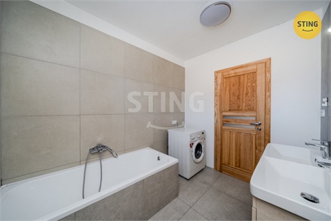 Prodej rodinného domu, 143 m² - 12