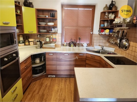 Prodej rodinného domu, 174 m² - 2