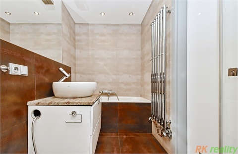 Pronájem bytu 2kk, 73 m² - 12