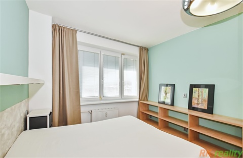 Pronájem bytu 2kk, 73 m² 22