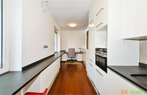 Pronájem bytu 2kk, 73 m² 2