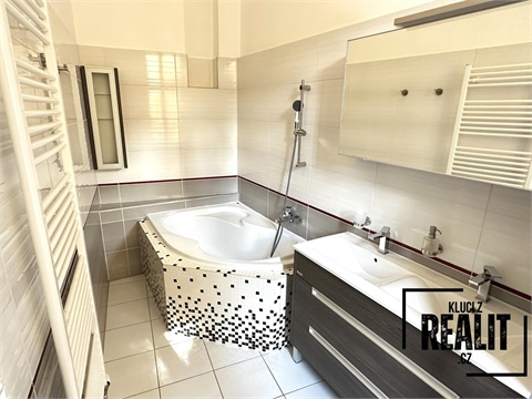 Pronájem bytu 2+1, 71 m² 10