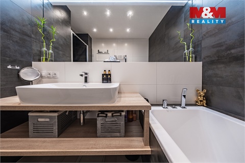 Prodej bytu 3kk, 74 m² - 2