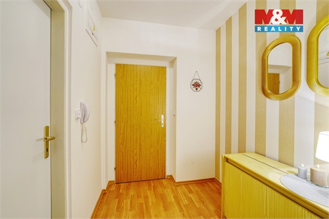 Prodej bytu 2kk, 48 m² 12