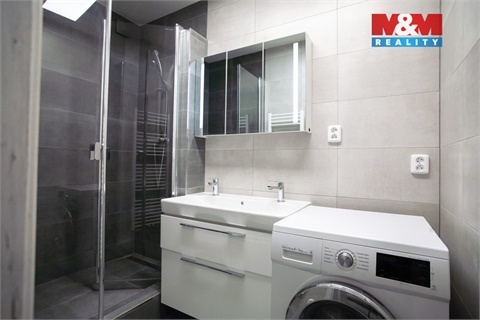 Prodej bytu 2+1, 51 m² - 56