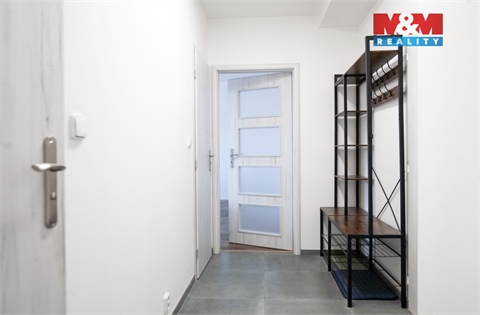 Prodej bytu 2+1, 51 m² - 38