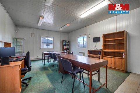 Prodej výrobního objektu, 377 m² 20