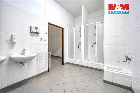 Prodej výrobního objektu, 377 m² 16