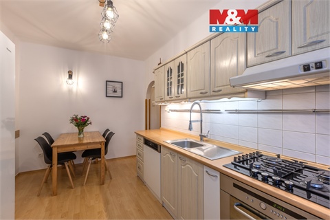 Prodej bytu 4+1, 100 m² 0