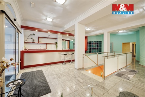 Pronájem obchodních prostor, 12 m² - 0