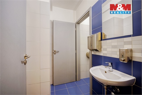 Pronájem obchodních prostor, 12 m² - 14