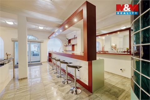 Pronájem obchodních prostor, 12 m² 12