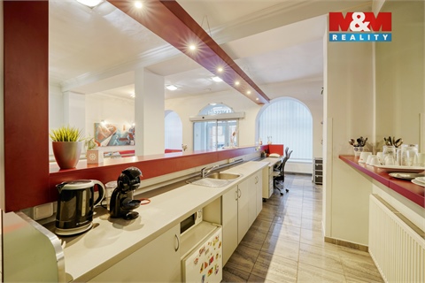 Pronájem obchodních prostor, 12 m² - 12