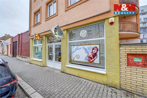 Pronájem obchodních prostor, 12 m² 2