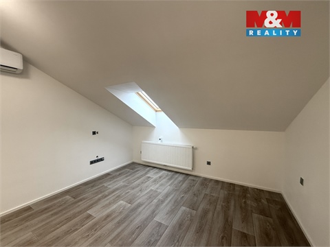 Pronájem bytu 2kk, 40 m² - 12