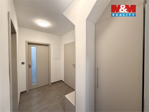 Pronájem bytu 2kk, 40 m² 10