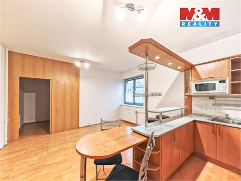 Pronájem bytu 2kk, 49 m² 2