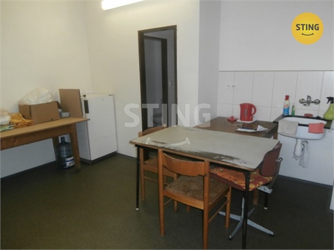 Prodej výrobního objektu, 1 241 m² 6