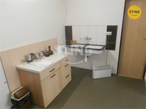 Prodej výrobního objektu, 1 241 m² 4