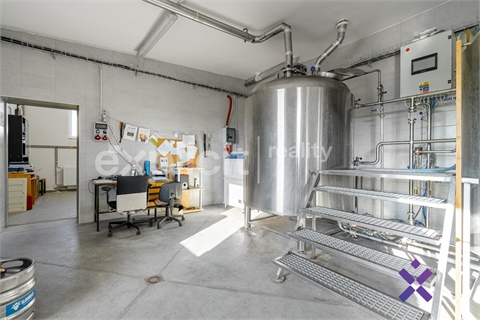 Prodej skladu / haly, 540 m² - 2