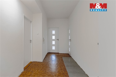 Prodej bytu 4+1, 102 m² - 0