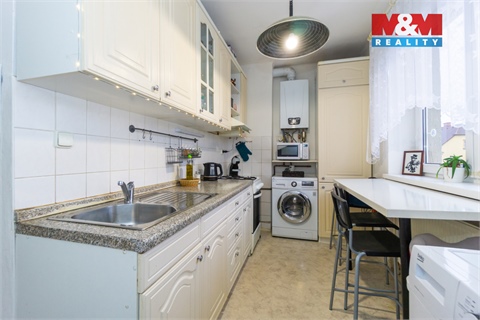 Prodej bytu 3+1, 70 m² - 0