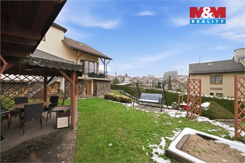 Prodej rodinného domu, 240 m² - 24