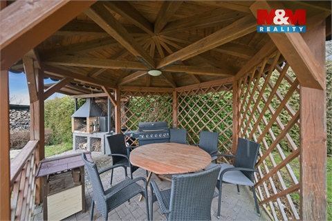 Prodej rodinného domu, 240 m² 24