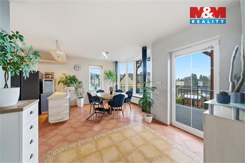 Prodej rodinného domu, 240 m² 10