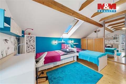 Prodej rodinného domu, 240 m² 16