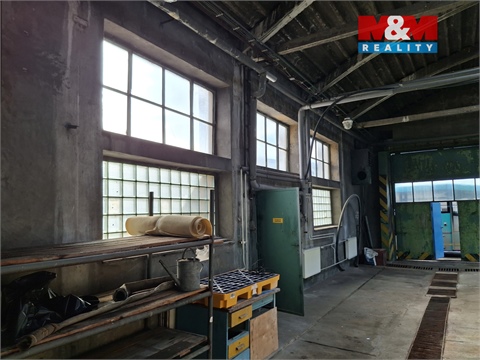 Pronájem obchodních prostor, 197 m² 2