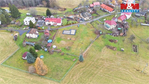 Prodej stavebního pozemku, 1 250 m² 2