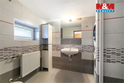 Prodej rodinného domu, 165 m² 2