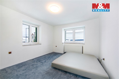 Prodej rodinného domu, 165 m² - 24