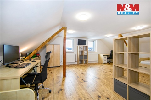 Prodej rodinného domu, 165 m² - 28