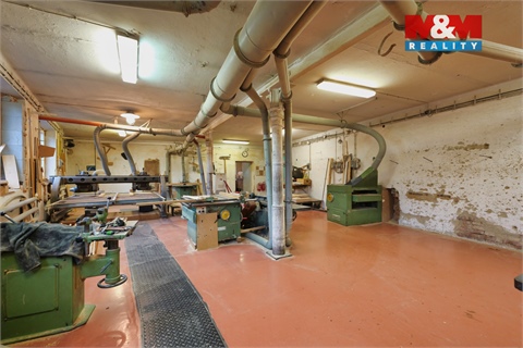 Prodej výrobního objektu, 2 060 m² 16