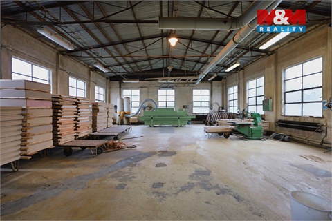 Prodej výrobního objektu, 2 060 m² 20