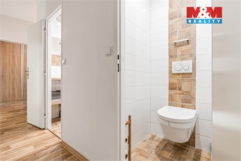 Pronájem bytu 4+1, 77 m² - 2