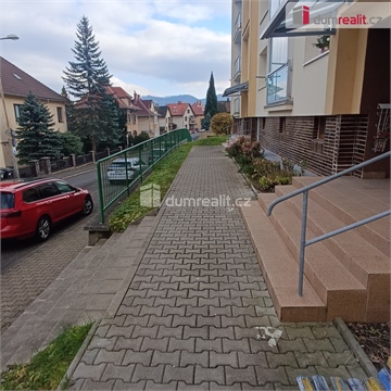 Pronájem bytu 2+1, 65 m² 16