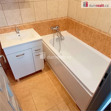 Pronájem bytu 2+1, 65 m² 12