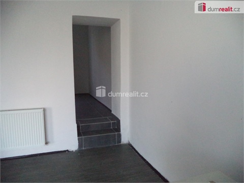 Pronájem obchodních prostor, 98 m² 4