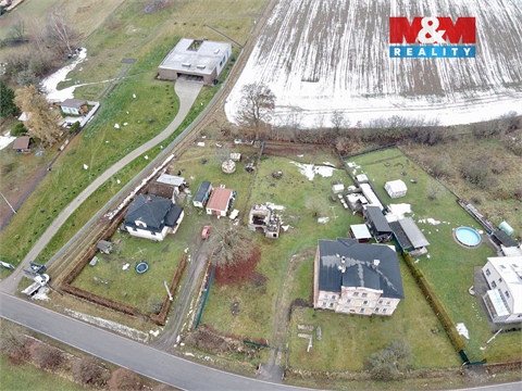 Prodej stavebního pozemku, 1 045 m² 2