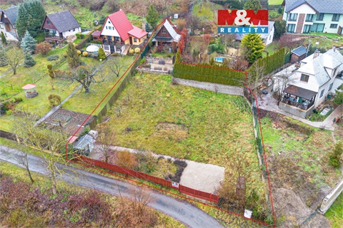 Prodej stavebního pozemku, 799 m² 0