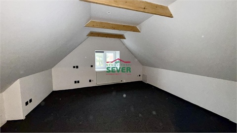 Prodej rodinného domu, 220 m² 10