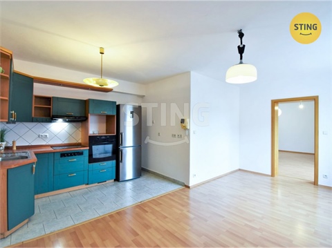 Prodej komerčního objektu, 609 m² 24