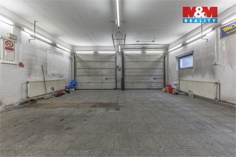 Prodej rodinného domu, 140 m² - 14